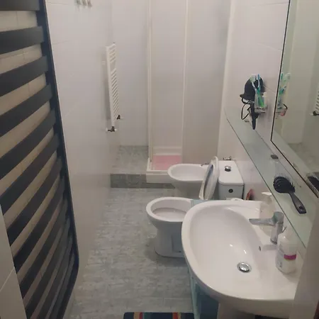 Guest house Sleep In Center Of *